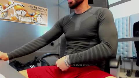 AronGrant online show from January 7, 10:07 am