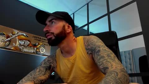 AronGrant online show from February 13, 9:49 am