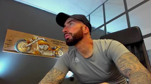 AronGrant online show from March 1, 10:39 am