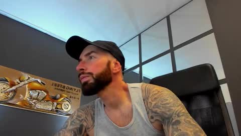 AronGrant online show from March 14, 9:48 am