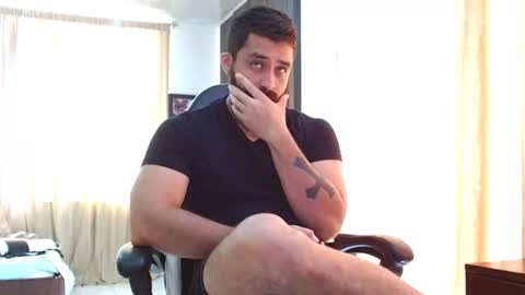 Snapshot of aronmiller404 chatting on October 26, 12:55 pm aronmiller online show from October 26, 12:55 pm