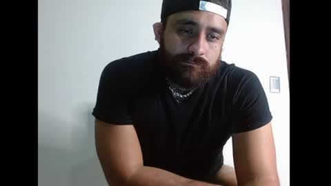 Snapshot of aronmiller404 chatting on October 28, 2:37 am aronmiller online show from October 28, 2:37 am