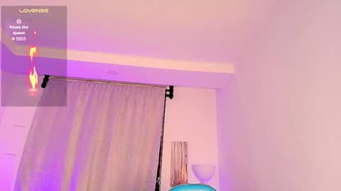 noah and ivy online show from September 10, 10:37 am