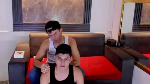 Snapshot of aroon_sexx21 chatting on May 19, 4:08 am Aroon online show from May 19, 4:08 am