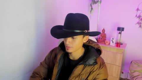 Aron online show from January 7, 1:35 pm