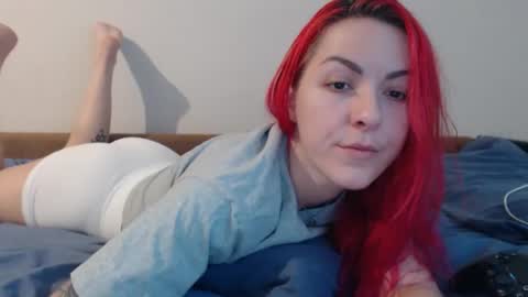 arri_ella online show from January 10, 1:29 am