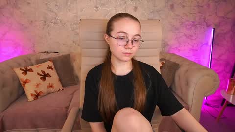 arrinawair online show from April 20, 7:22 am