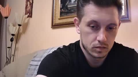 Snapshot of arromwilliam90 chatting on June 23, 12:41 am arromwilliam90 online show from June 23, 12:41 am