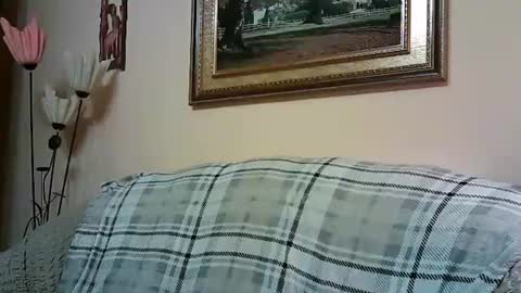 Snapshot of arromwilliam90 chatting on July 2, 3:23 am arromwilliam90 online show from July 2, 3:23 am