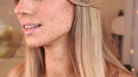 Snapshot of artease chatting on December 20, 10:16 am Arti Next Streams - online show from December 20, 10:16 am