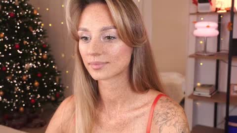 Snapshot of artease chatting on December 27, 11:28 am Arti Next Streams - online show from December 27, 11:28 am