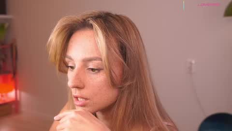 Snapshot of artease chatting on April 11, 11:58 am Arti Next Streams - online show from April 11, 11:58 am