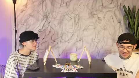 Snapshot of arteemiis chatting on June 1, 12:34 am online show from June 1, 12:34 am