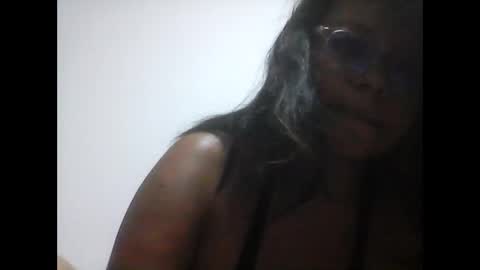 Snapshot of artemis951223 chatting on December 24, 3:05 am Artemis online show from December 24, 3:05 am