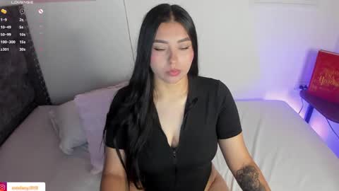 Snapshot of artemisa67_ chatting on May 6, 1:47 am ESTEFANY online show from May 6, 1:47 am