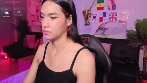 Snapshot of artemiss_tay chatting on July 11, 7:38 pm artemiss_tay online show from July 11, 7:38 pm