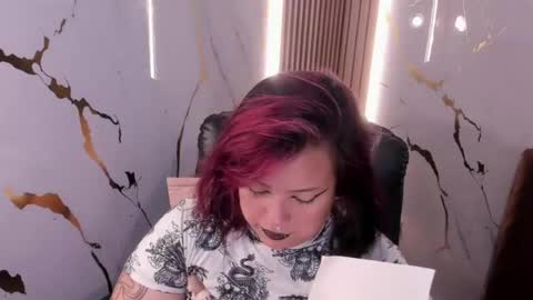 Snapshot of arthemisa_tayy chatting on July 29, 6:11 am Arthemisa online show from July 29, 6:11 am