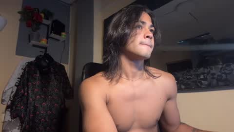 Snapshot of arthur_hunter chatting on October 2, 11:12 pm I AM HERE online show from October 2, 11:12 pm