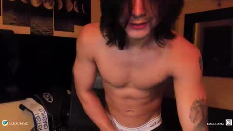 Snapshot of arthur_hunter chatting on February 28, 1:50 am I AM HERE online show from February 28, 1:50 am