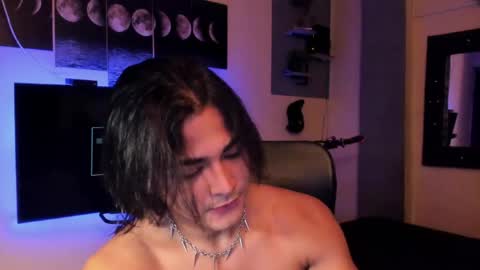 Snapshot of arthur_hunter chatting on June 5, 1:12 am I AM HERE online show from June 5, 1:12 am