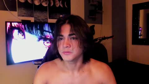 Snapshot of arthur_hunter chatting on June 7, 1:43 am I AM HERE online show from June 7, 1:43 am