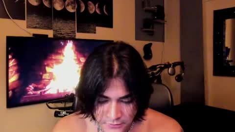 Snapshot of arthur_hunter chatting on June 10, 10:30 pm I AM HERE online show from June 10, 10:30 pm