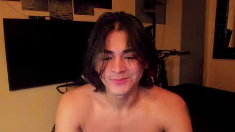 Snapshot of arthur_hunter chatting on June 15, 9:28 pm I AM HERE online show from June 15, 9:28 pm