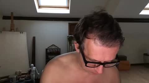 artisterotic online show from September 27, 6:40 am