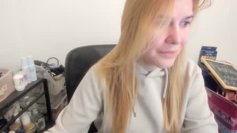 MIA online show from February 17, 11:33 pm