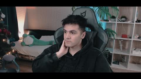 Artur Cumalot online show from December 19, 11:07 am