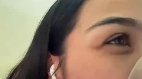 Amina online show from February 25, 6:39 pm