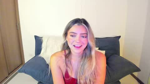 Snapshot of ary_cam230 chatting on May 29, 9:35 pm Zahaara online show from May 29, 9:35 pm
