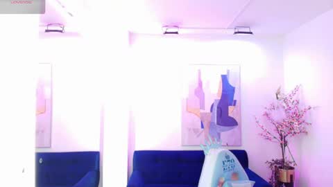 Snapshot of ary_gala chatting on April 22, 11:23 am ARY. online show from April 22, 11:23 am