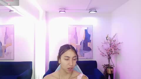 Snapshot of ary_gala chatting on April 29, 11:36 am ARY. online show from April 29, 11:36 am