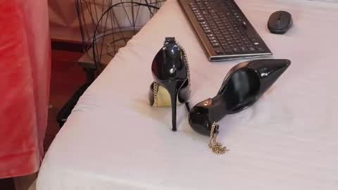 Aryana online show from February 13, 6:42 am