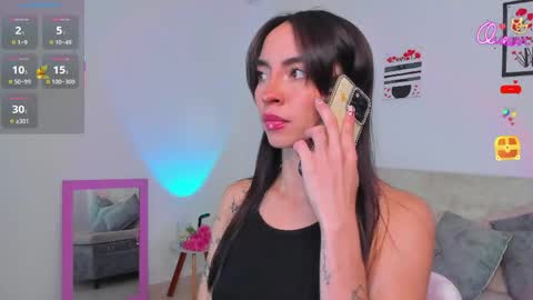 Snapshot of aryane_art_ chatting on May 15, 12:28 am carol online show from May 15, 12:28 am