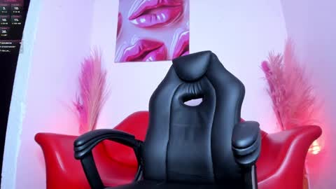 Snapshot of arybutty chatting on March 2, 3:37 pm Ary online show from March 2, 3:37 pm