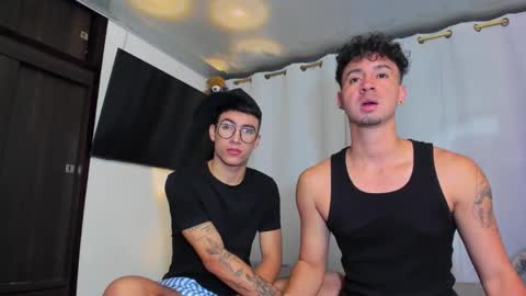 andy online show from March 5, 10:22 am