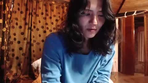 Snapshot of asaray_t chatting on June 10, 12:55 am Saray online show from June 10, 12:55 am