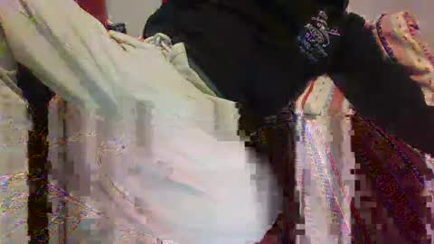 Snapshot of ascardiakas chatting on May 7, 3:12 am Snooperas online show from May 7, 3:12 am