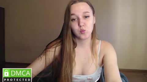 Snapshot of asela_dioli chatting on September 28, 3:06 pm Kristi your good friend with benefits online show from September 28, 3:06 pm