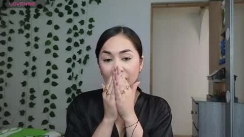 Snapshot of asenaesmee chatting on June 6, 6:12 pm Asena online show from June 6, 6:12 pm
