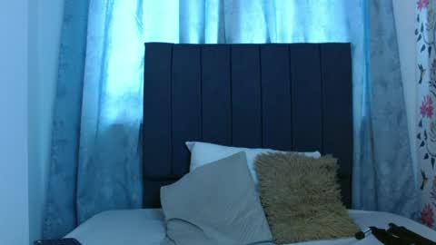 Asha Bliss online show from April 17, 5:49 pm