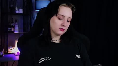 AshleyAshe  online show from February 15, 11:01 pm