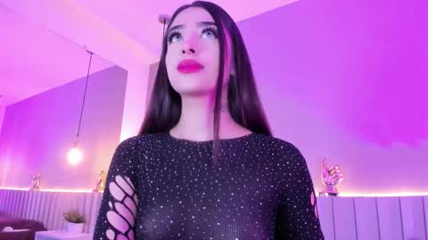 I am Ashley online show from February 11, 7:30 pm