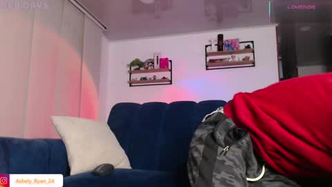 Snapshot of ashely_ryan24 chatting on April 22, 11:50 pm Ashley And Ryan online show from April 22, 11:50 pm