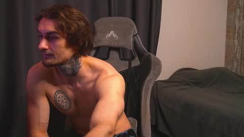 Jerk Machine online show from December 21, 10:11 am