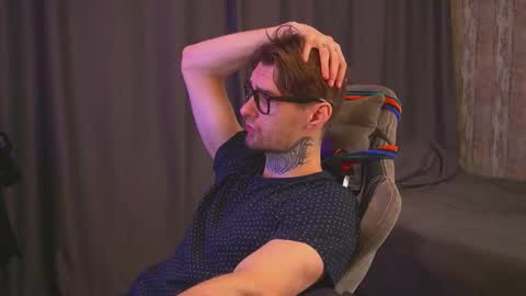 Jerk Machine online show from February 27, 7:52 am