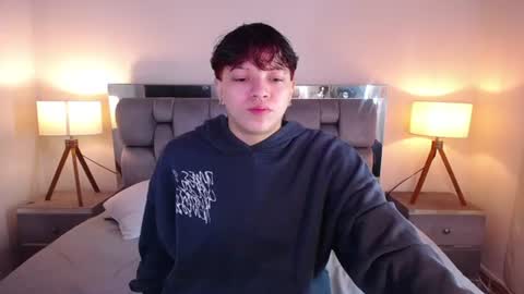 Snapshot of asher_addams__ chatting on July 4, 5:13 am asher_addams__ online show from July 4, 5:13 am