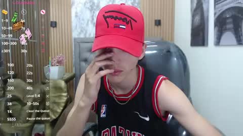 Snapshot of asher_costa chatting on May 7, 10:37 pm Asher Costa online show from May 7, 10:37 pm